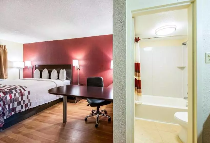 キングサイズベッドのスーペリアルーム, Red Roof Inn Marion, In
