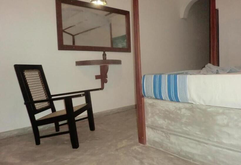 스탠다드 발코니 룸, Peacock Wings Guest