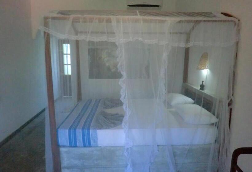 스탠다드 발코니 룸, Peacock Wings Guest