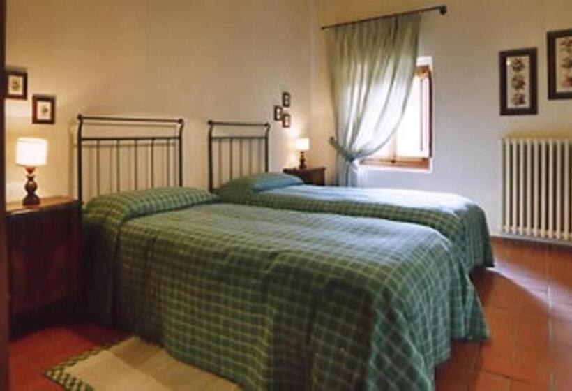 ガーデンビュースタンダードルーム, Agriturismo La Forra
