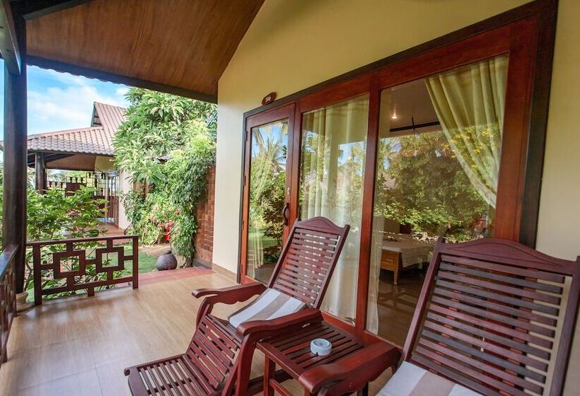 ویلای استاندارد با چشم‌انداز باغ, Bao Quynh Bungalow