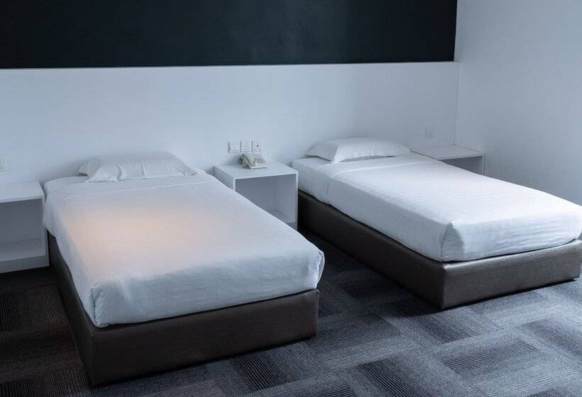 חדר סטנדרט, Beverly