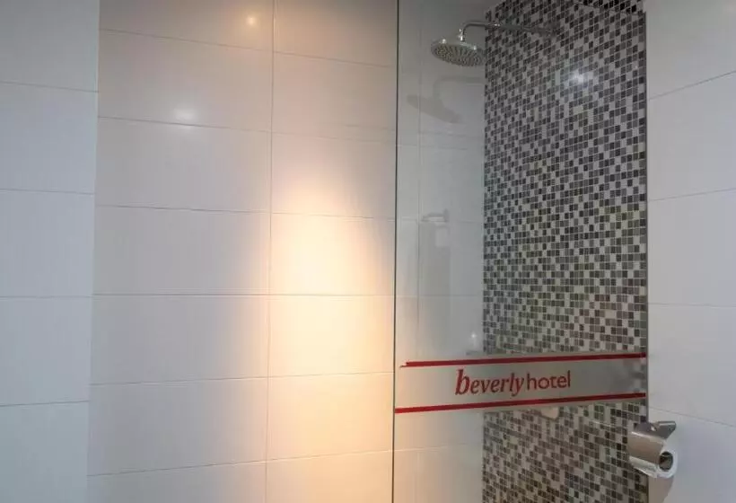 キングサイズベッドのデラックスルーム, Beverly