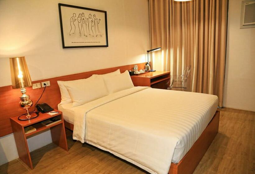 اتاق اجرایی, Big