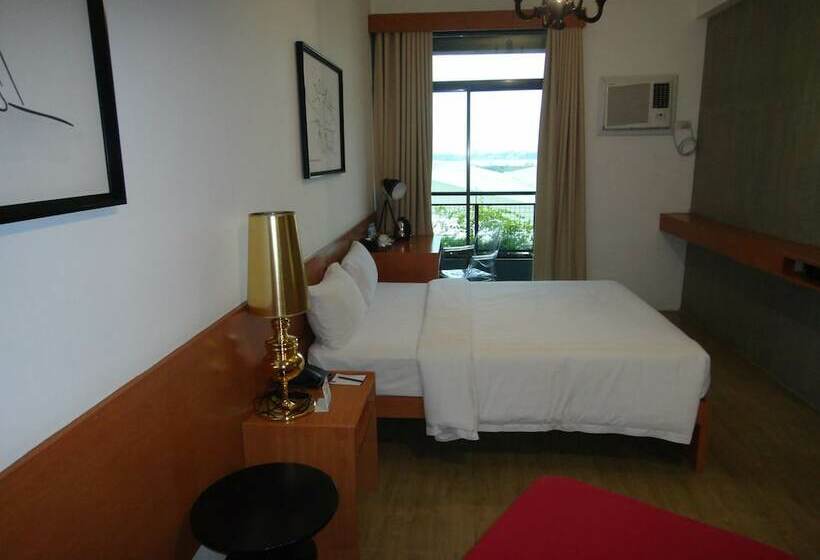 اتاق اجرایی, Big