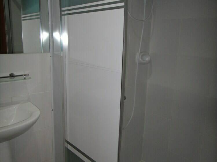 اتاق اجرایی, Big