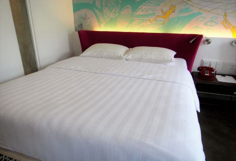 اتاق لوکس, Canvas Boutique