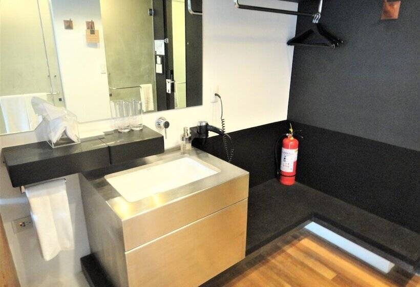 اتاق پرمیوم, Canvas Boutique