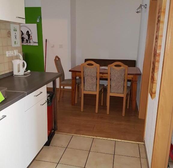 Апартаменты 1 Спальня Нижний Этаж, Phoenix