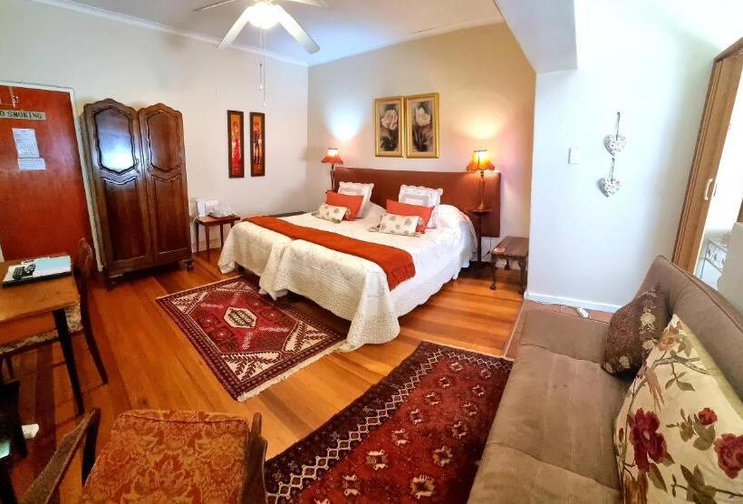 חדר סטנדרט, Beau & I