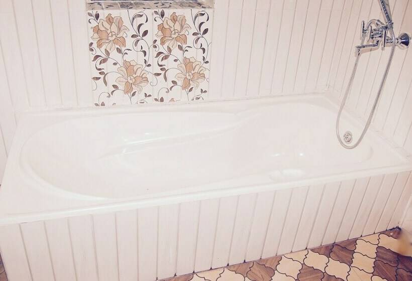 اتاق لوکس, Araniko Village Resort