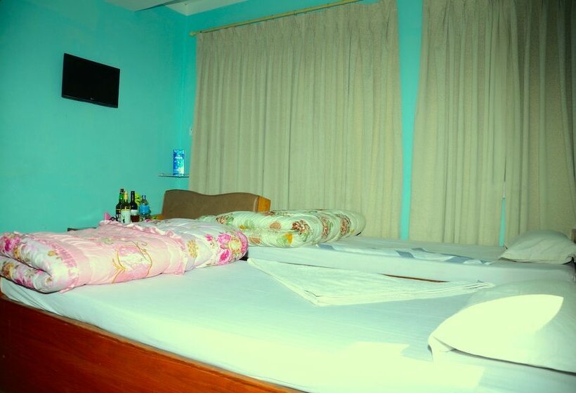 اتاق لوکس, Araniko Village Resort