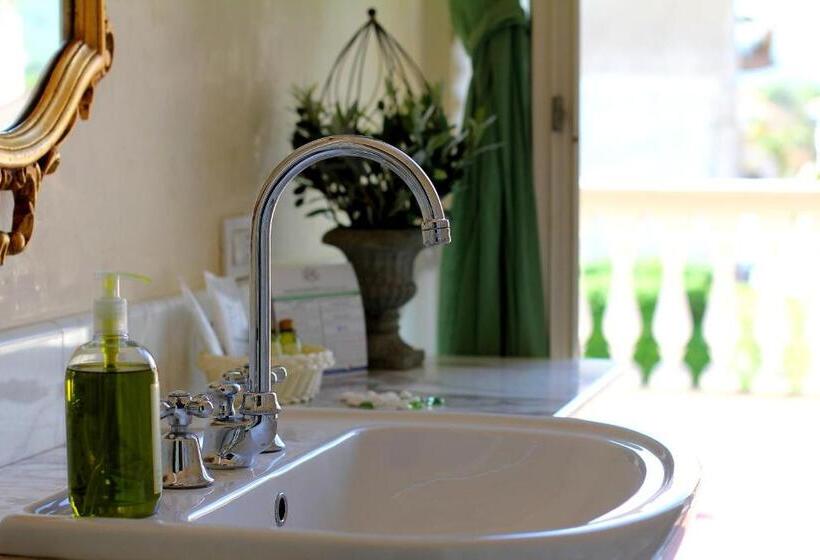 غرفة إقتصادية, B&b La Sosta Degli Artisti