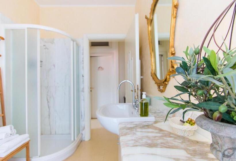 غرفة إقتصادية, B&b La Sosta Degli Artisti