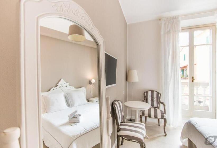 سوییت جونیور, B&b La Sosta Degli Artisti