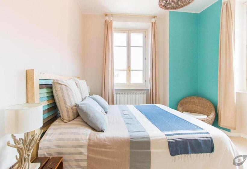 اتاق اکونومی, B&b La Sosta Degli Artisti