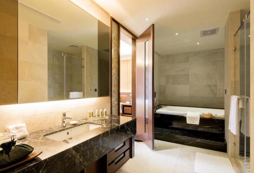 带大床的豪华间, Fuli Hot Spring Resort