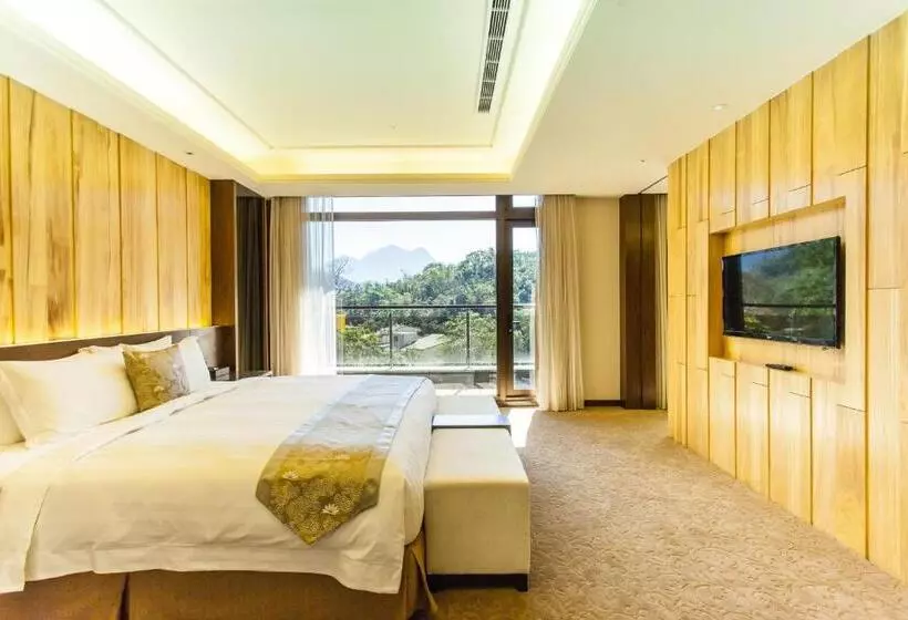 اتاق لوکس با تخت بزرگ, Fuli Hot Spring Resort