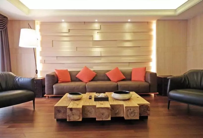 اتاق لوکس, Fuli Hot Spring Resort