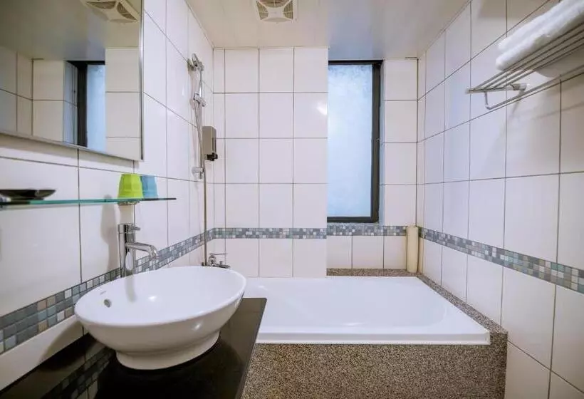 اتاق سوپریور, Guide Hotel Taipei Dadaocheng