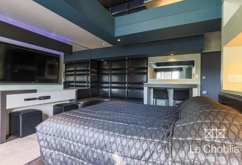 سوییت لوکس, Le Chablis Cadillac