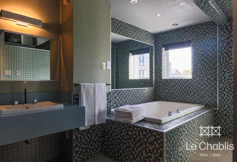 سوییت لوکس, Le Chablis Cadillac