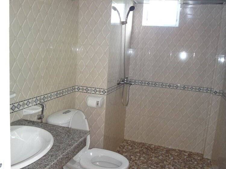 اتاق استاندارد سه نفره, Sapa Mountain City