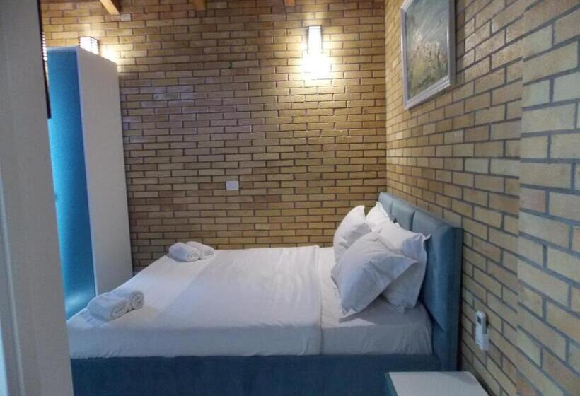 غرفة ديلوكس مطلّة علي البحر, Piccolino