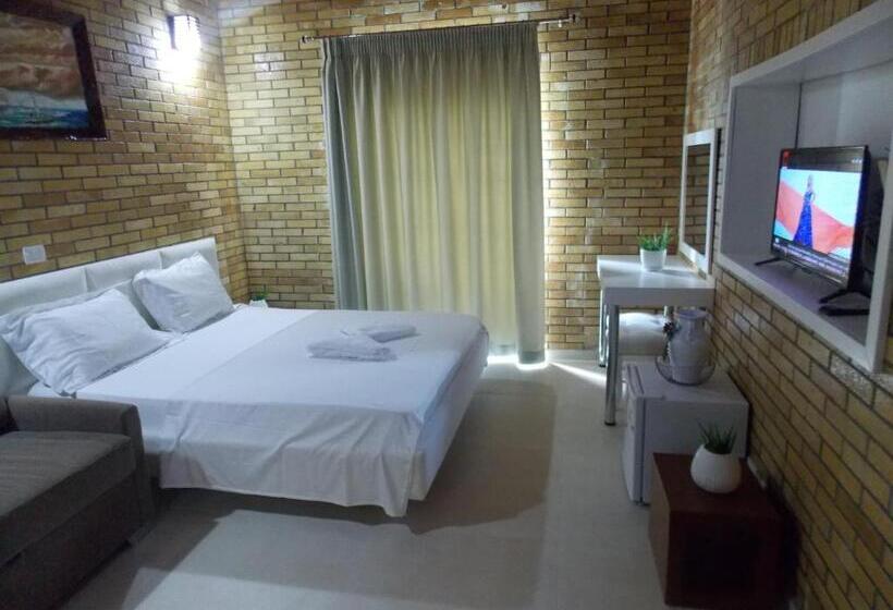 غرفة ديلوكس ثلاثية مطلة على البحر, Piccolino