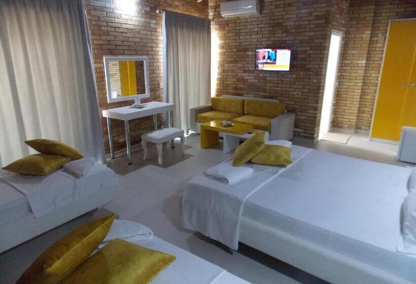 Deluxe Suite Sea View, Piccolino
