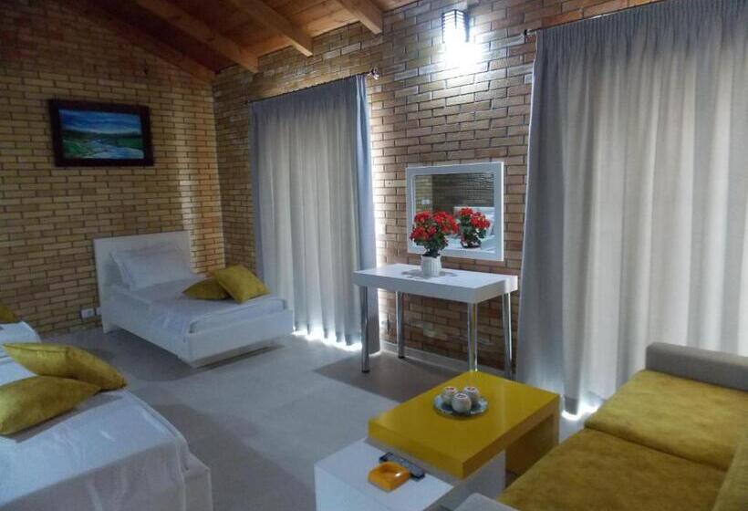 جناح ديلوكس مطل على البحر, Piccolino