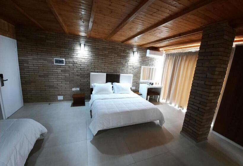 غرفة ديلوكس ثلاثية مطلة على البحر, Piccolino