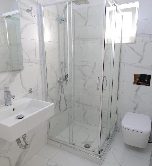 غرفة ديلوكس ثلاثية مطلة على البحر, Piccolino