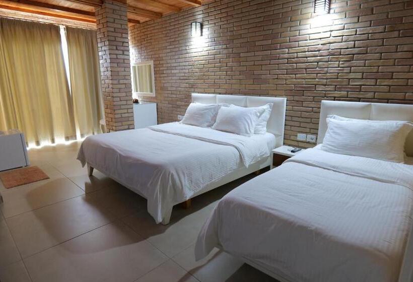 غرفة ديلوكس ثلاثية مطلة على البحر, Piccolino