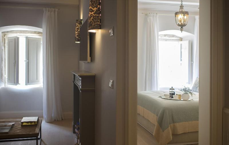 شقة ديلوكس غرفة واحدة, St. Joseph's