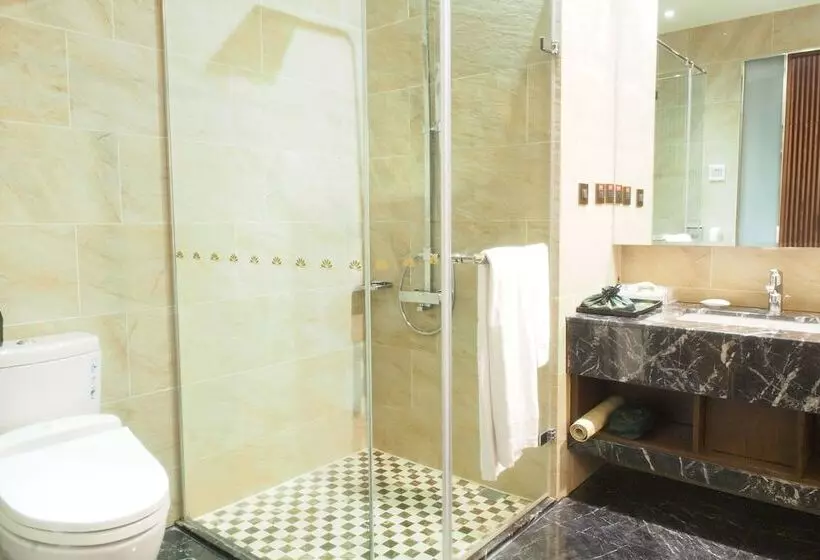اتاق سوپریور سه تخته, Fuli Hot Spring Resort