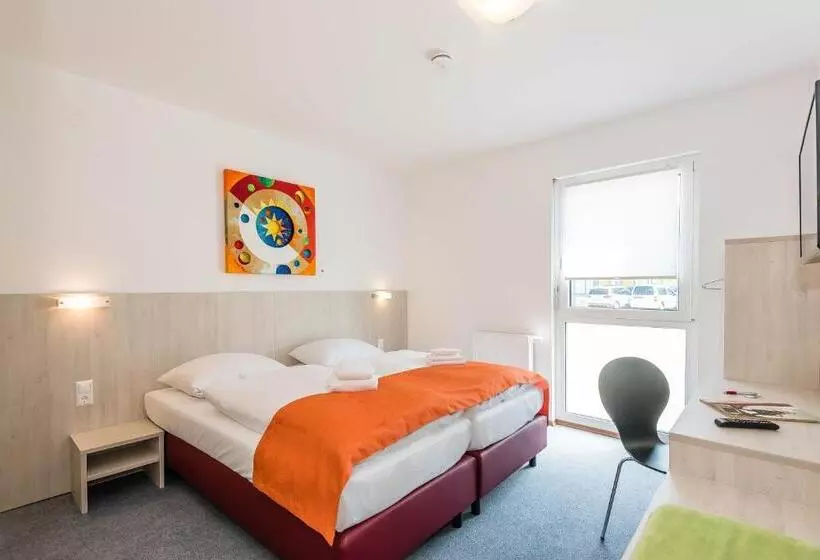 Camera Standard, Fairsleep Motel Einstein Erding