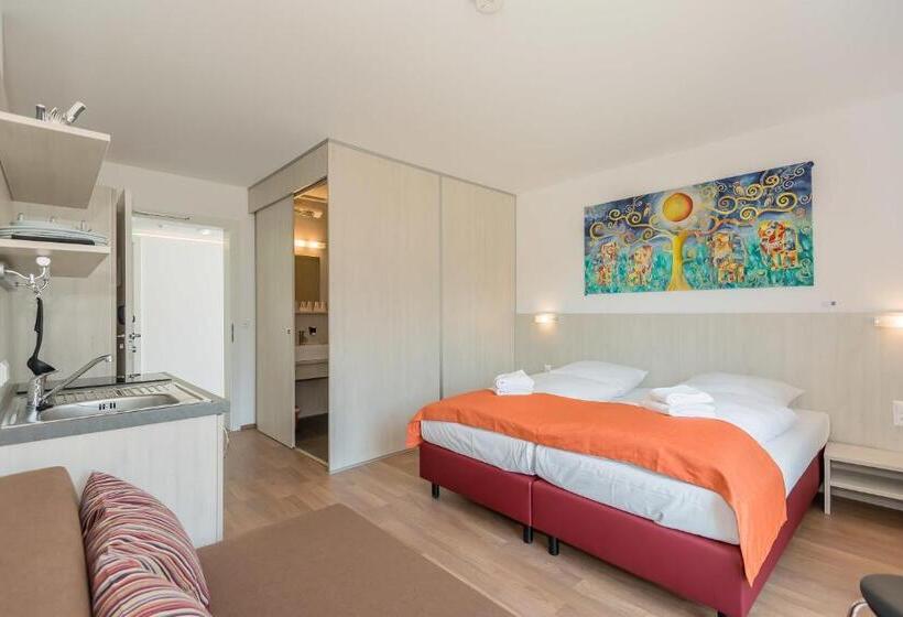 标准工作室, Fairsleep Motel Einstein Erding