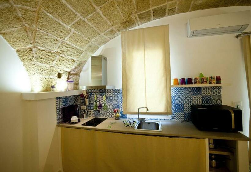 סטודיו סטנדרטי פנימי, Ts Residence