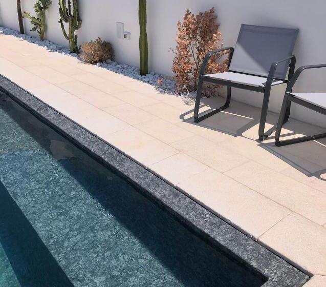 סטודיו סטנדרטי פנימי, Ts Residence