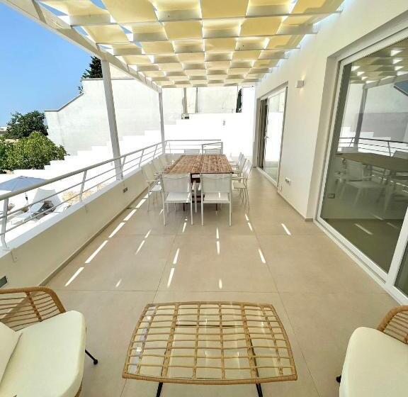 דירת 2 חדרים עם טרסה, Ts Residence