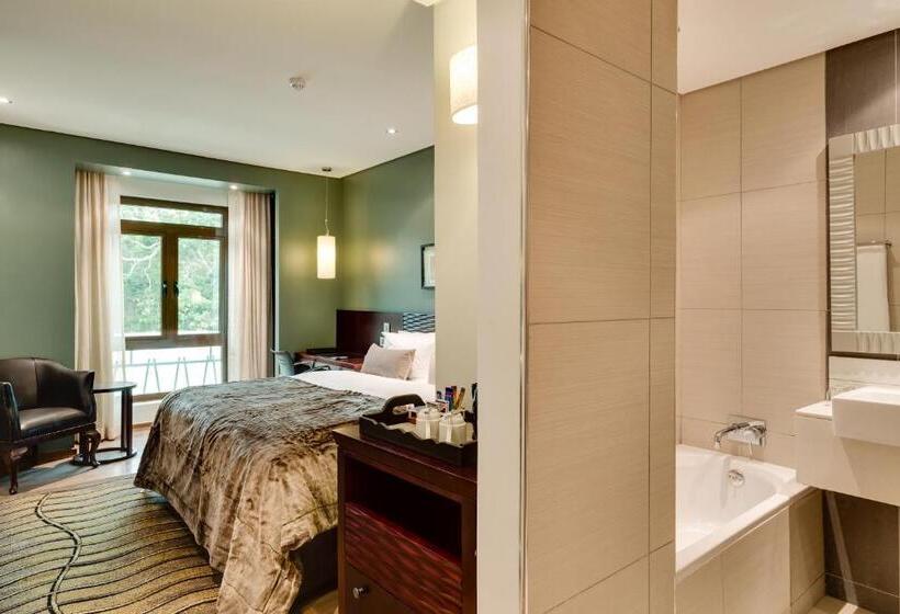 اتاق استاندارد با تخت بزرگ, Alliance Hotel By Eagles