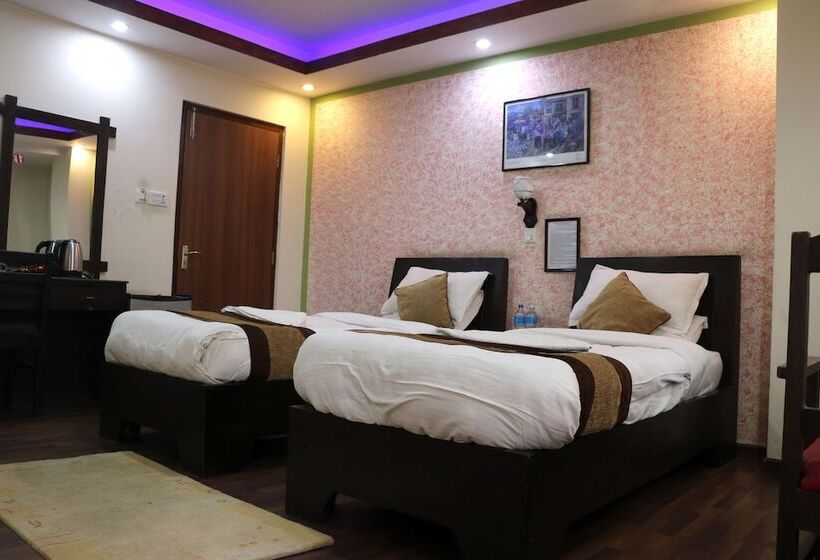 اتاق لوکس, Alpine Hotel & Apartment