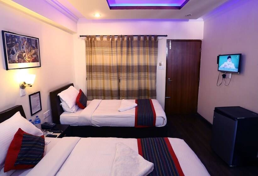 اتاق لوکس, Alpine Hotel & Apartment