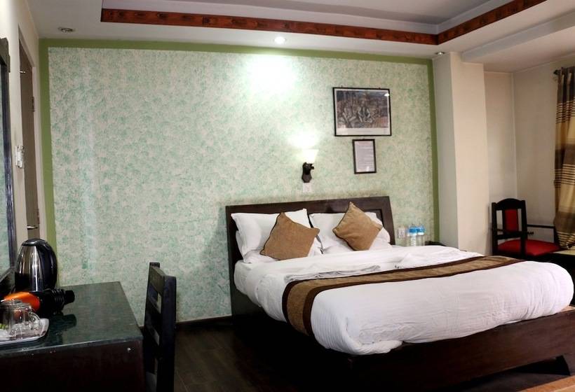 اتاق سوپریور یک تخته, Alpine Hotel & Apartment