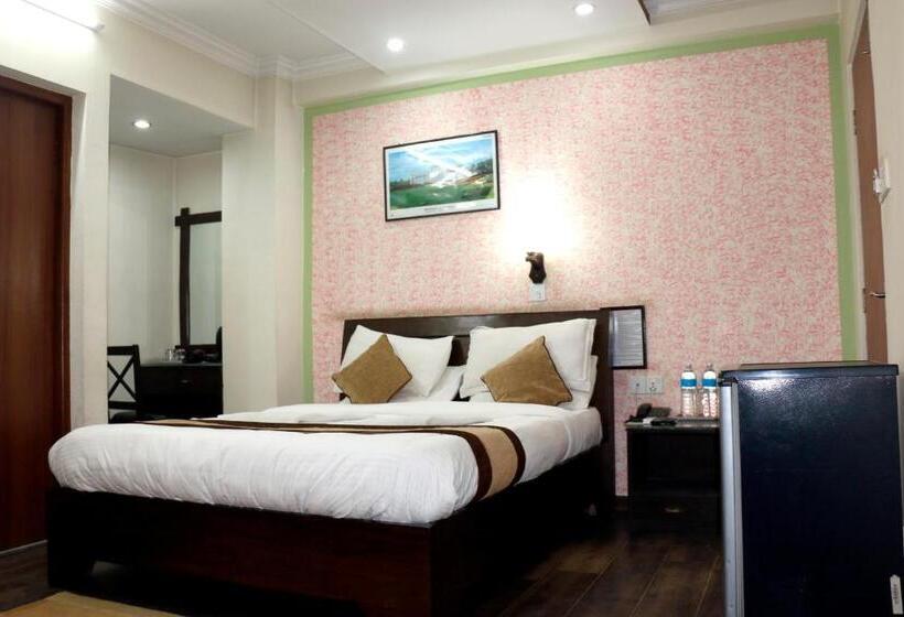 اتاق لوکس, Alpine Hotel & Apartment