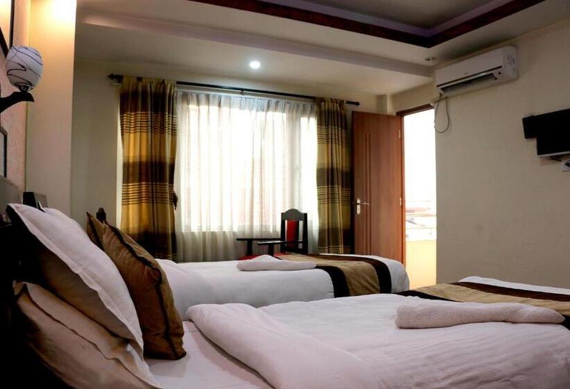 سوییت, Alpine Hotel & Apartment