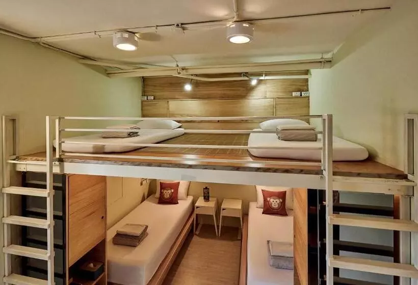 اتاق استاندارد چهار تخته, 安蘭居旅店 An Lan Jie
