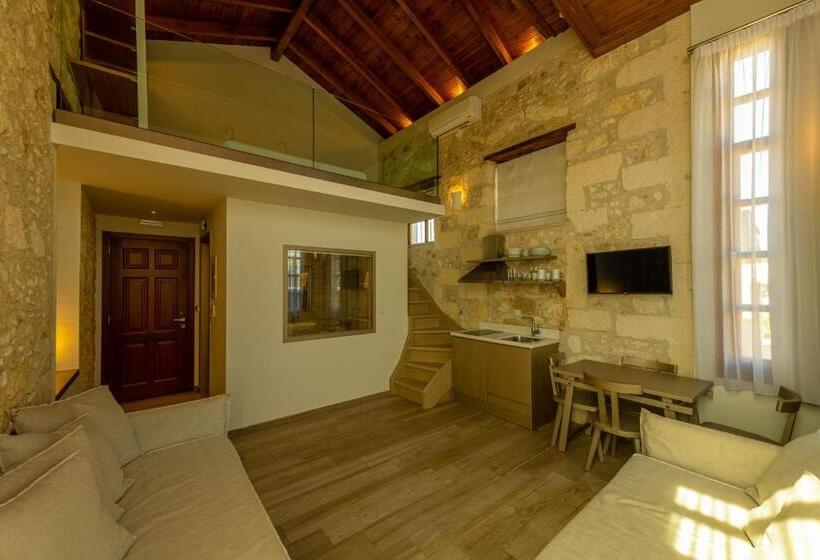 בקתה סופריור, Casa Dei Delfini