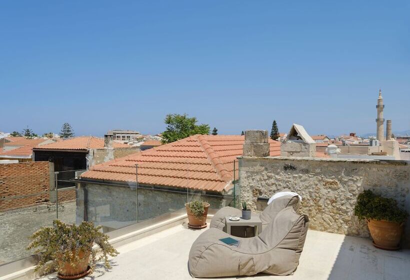 סוויטת פנטהאוז, Casa Dei Delfini